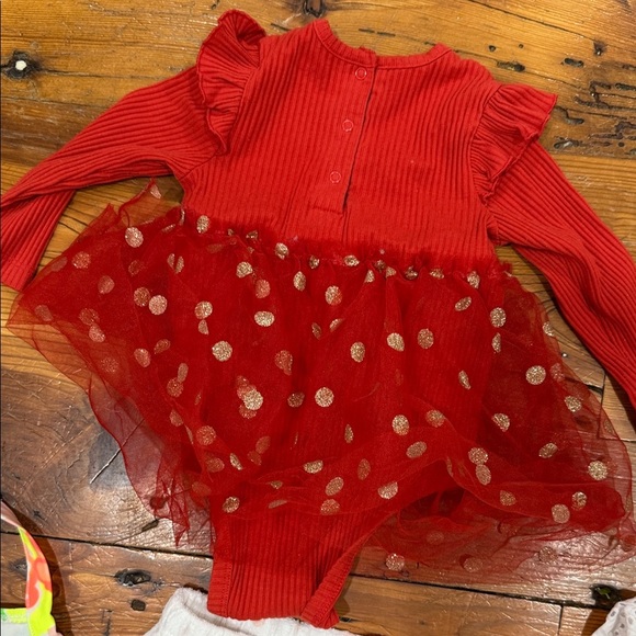 Baby Girl bundle of swimsuit onsies shorts dresses size 12 months - Picture 13 of 14